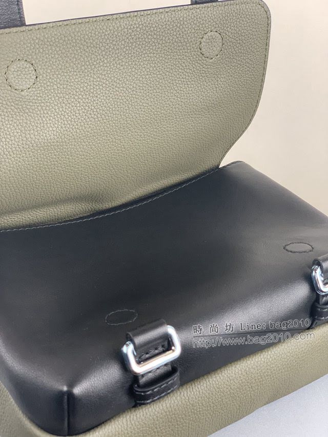 LOEWE包包 羅意威military messenger經典信使包 羅意威斜挎包 11357  tcl1385